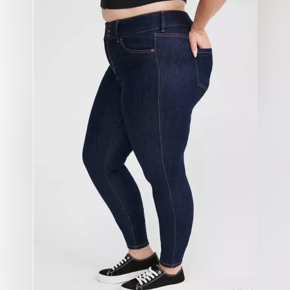 Torrid, 16S, Dark Blue, Skinny Jeans Jegging - EUC - Picture 2 of 9